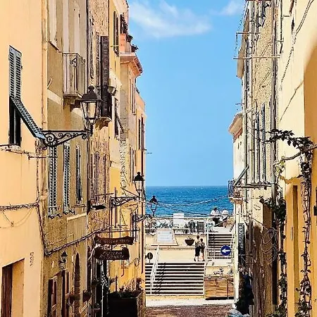 Gaudi Art Alghero