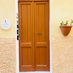 Gaudi Art Apartment Alghero