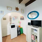 Apartman Gaudi Art *