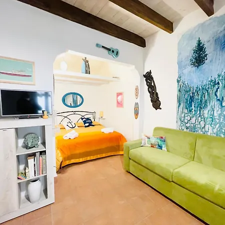 Gaudi Art Lägenhet Alghero